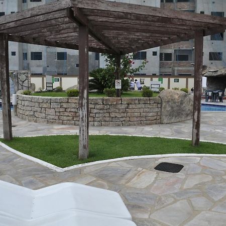 Apartamento Golden Dolphin Supreme - Achei Férias Caldas Novas Esterno foto