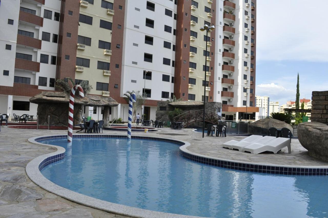 Apartamento Golden Dolphin Supreme - Achei Férias Caldas Novas Esterno foto
